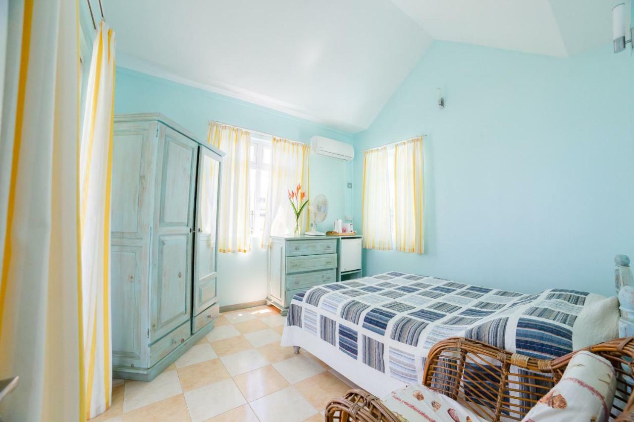 Villa Bella Charming Beachfront Guesthouse Блу-Бэй Экстерьер фото